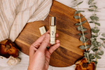 #320 Botanical Perfume Roller "Upwards"